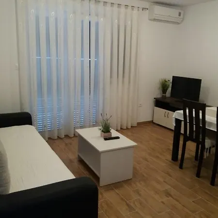 With A Parking Space Podgora, Makarska - 12807 Apartman